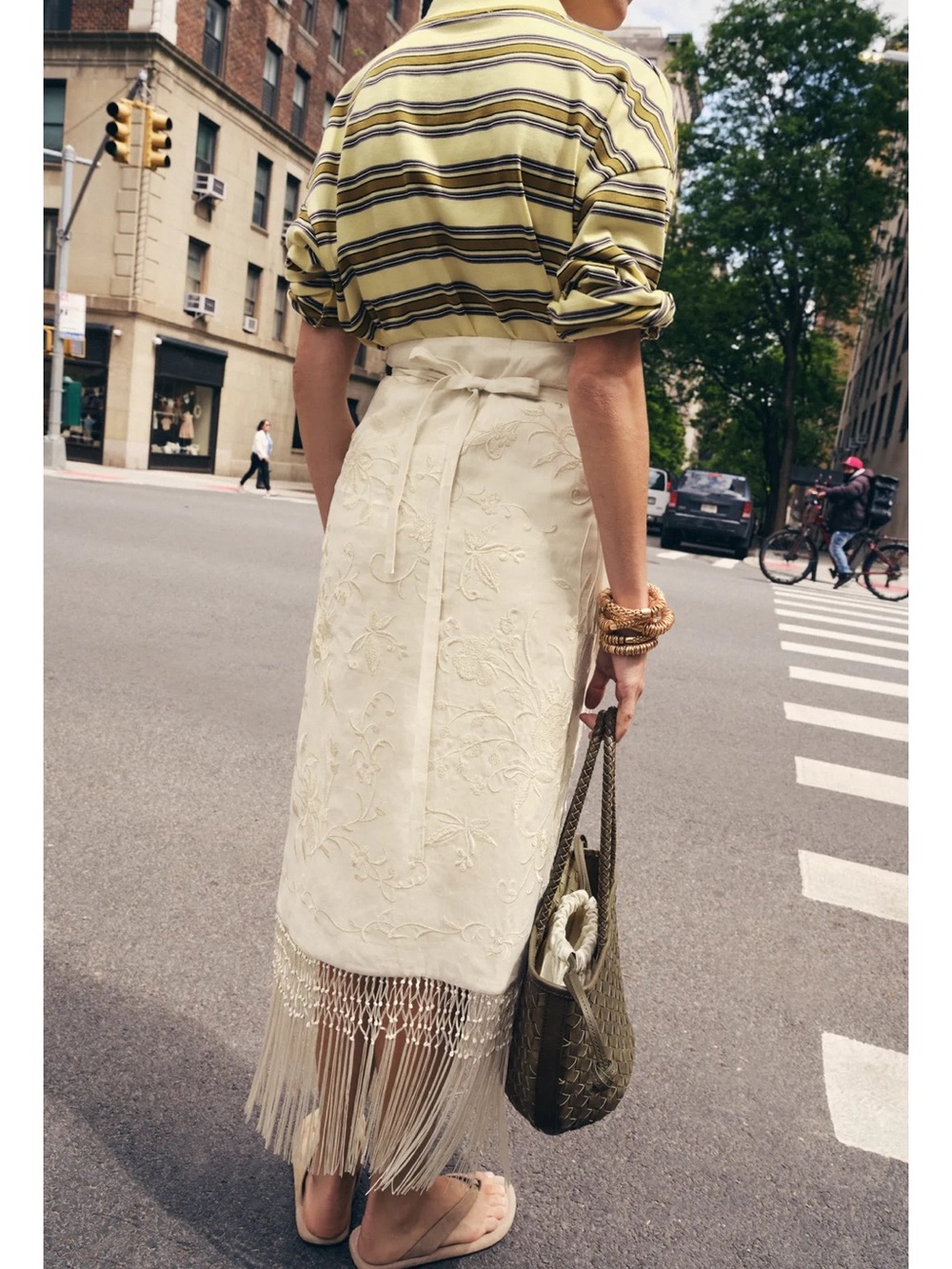 Zara ZW COLLECTION 100% LINEN EMBROIDERED MIDI SKIRT - Picture 8 of 11